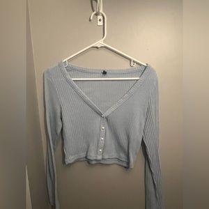 Long sleeve cropped button up shirt